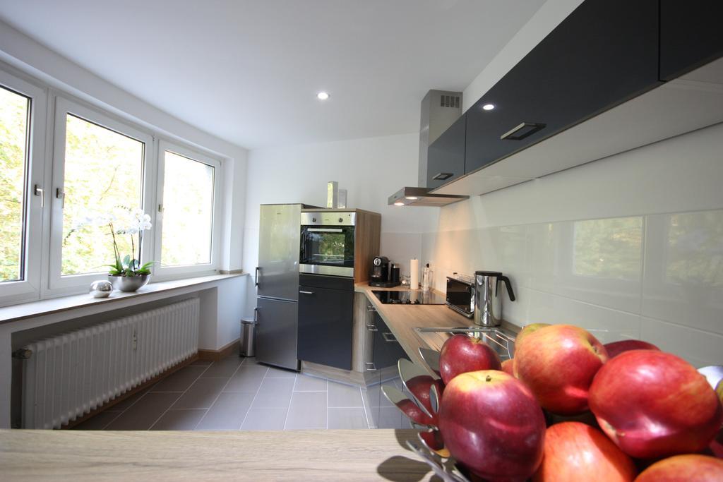 Dorya Am Ring Apartment Köln Phòng bức ảnh