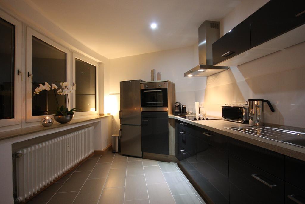 Dorya Am Ring Apartment Köln Phòng bức ảnh